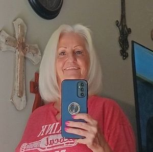 Meet your Posher, Rhonda